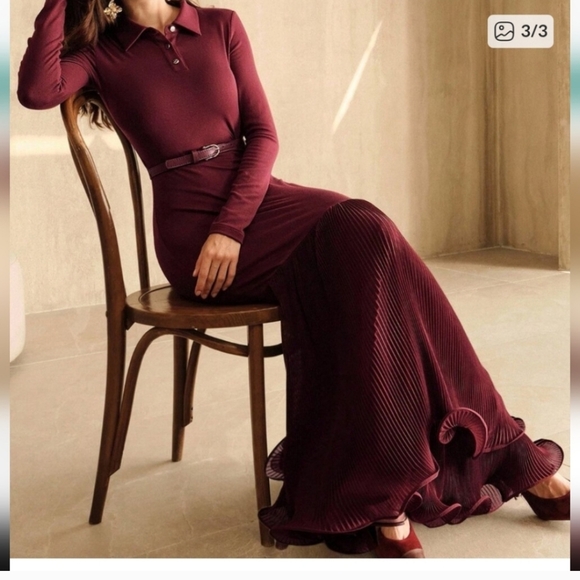 Burgundy Elegant Knit Women's Bodycon Dress - Picture 2 of 3